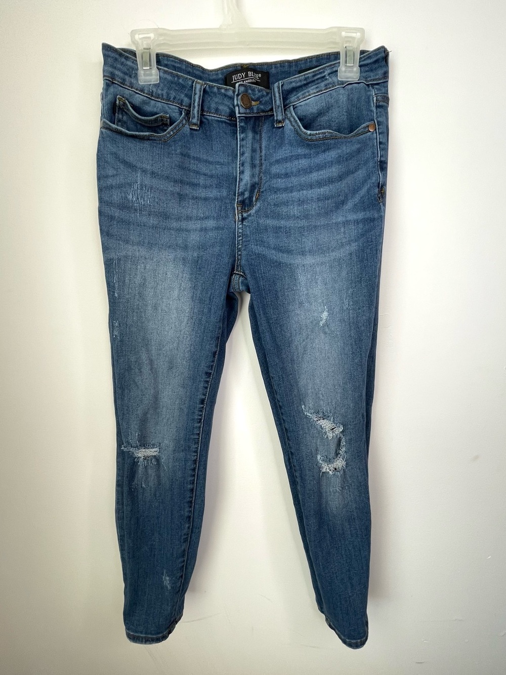 Judy Blue Medium Blue Skinny Jeans with Light Distressing size 30